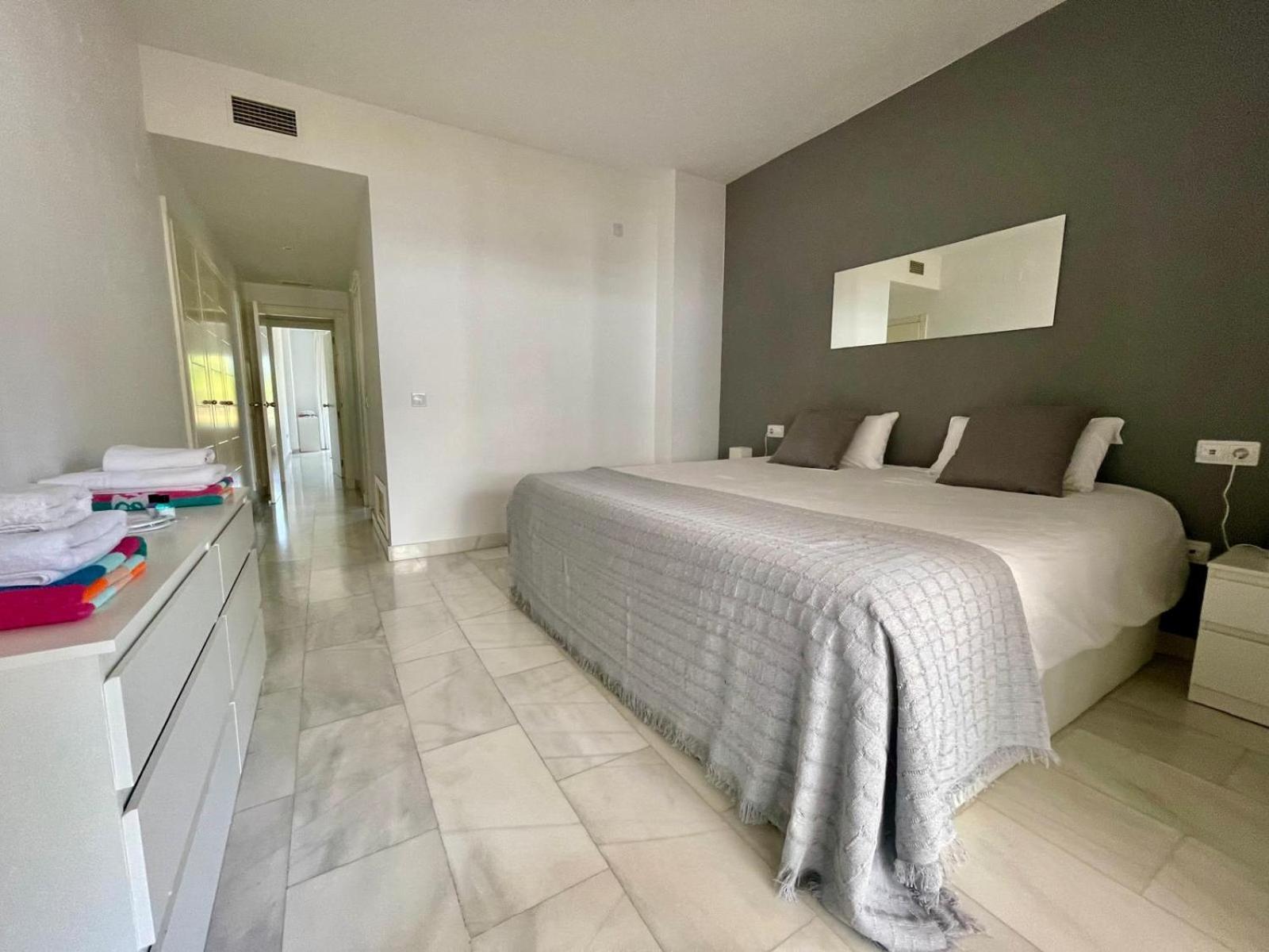 Solguest Apt A 7 Minutos De Puerto Banus 1ª Linea Playa!!! Marbella Eksteriør bilde