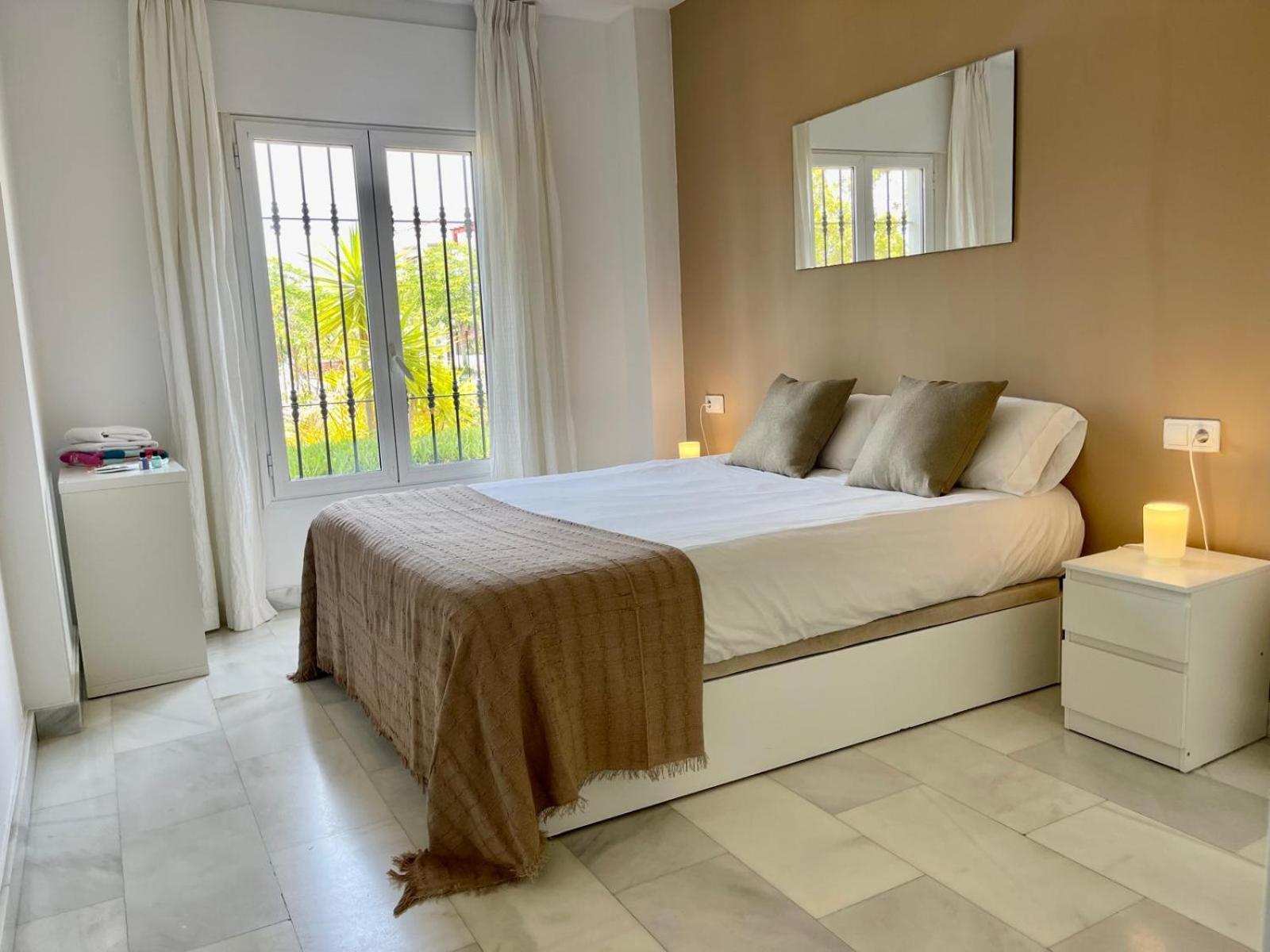 Solguest Apt A 7 Minutos De Puerto Banus 1ª Linea Playa!!! Marbella Eksteriør bilde